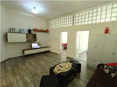 Oferta Unica  Vand apartament in zona Pietei Unirii
