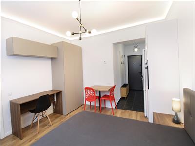Apartament tip open space|prima inchiriere|200m UMF
