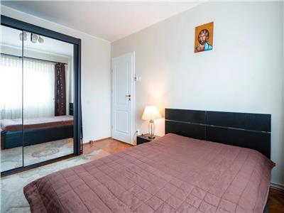 Apartament 4 camere, etaj 2, parcare, Gheorgheni, hotel Onix